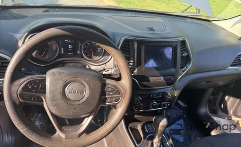 2019 Jeep Cherokee Latitude from USA, damaged, VIN 1C4PJLCB5KD263445